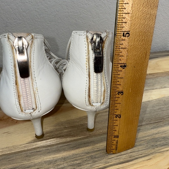 Enzo Angiolini White Leather Strappy Sandals Kitten Heel Zip Gladiator Size 7 - Picture 6 of 16